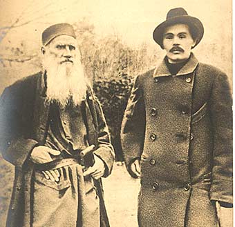 Tolstoi junto a Gorki