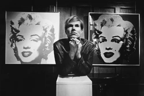 Andy Warhol y su famoso cuadro veinte marilyns