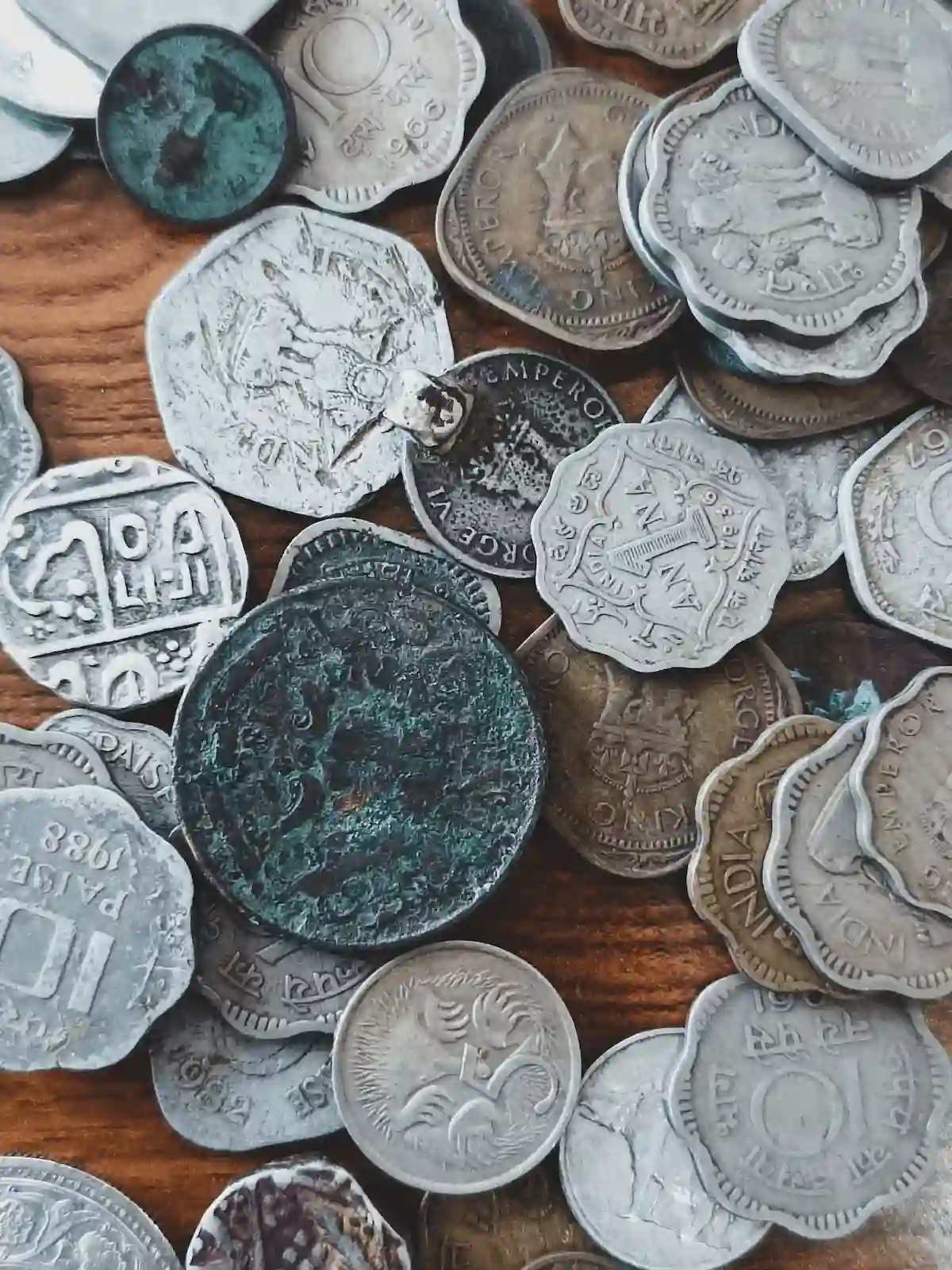 ¿Cuáles son las monedas que mayor valor tienen en el mercado de la numismática?